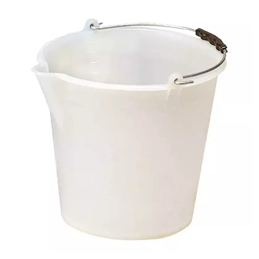 Seau 12L PVC blanc gradue