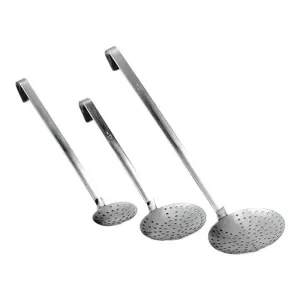 Ecumoire diametre 16cm inox longueur 56cm d'une piece