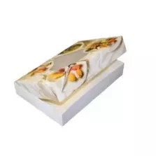 Boîte Quattro Bianco avec fenêtre 357 × 247 × 80 mm (par 100)